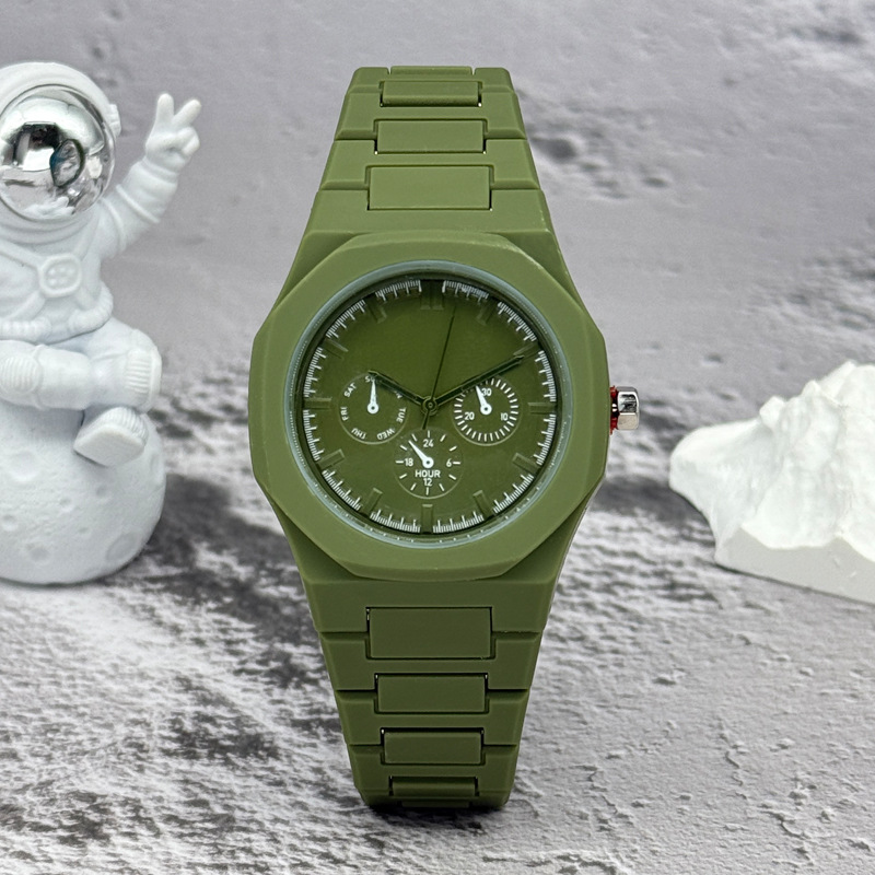 Famous Brand Fake Three-Eyed D - Luxury Watch Uk review and price
